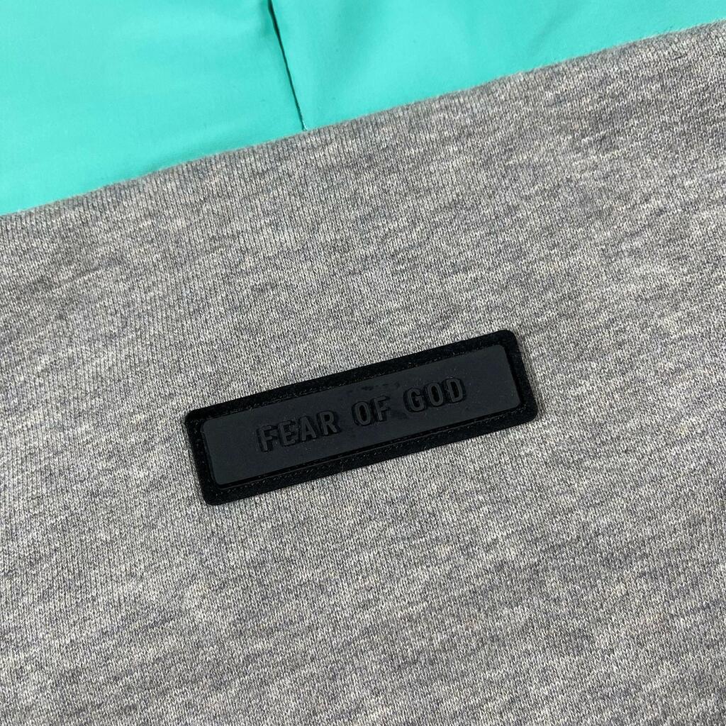 Moletom Fear of God Essentials Hoodie Light Heather Grey Nylon