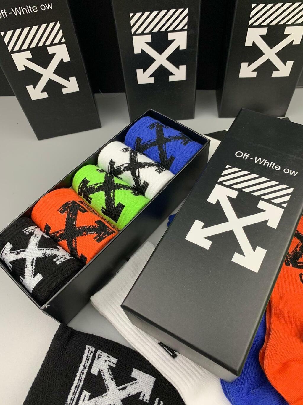Meias Off-White 5 Pares
