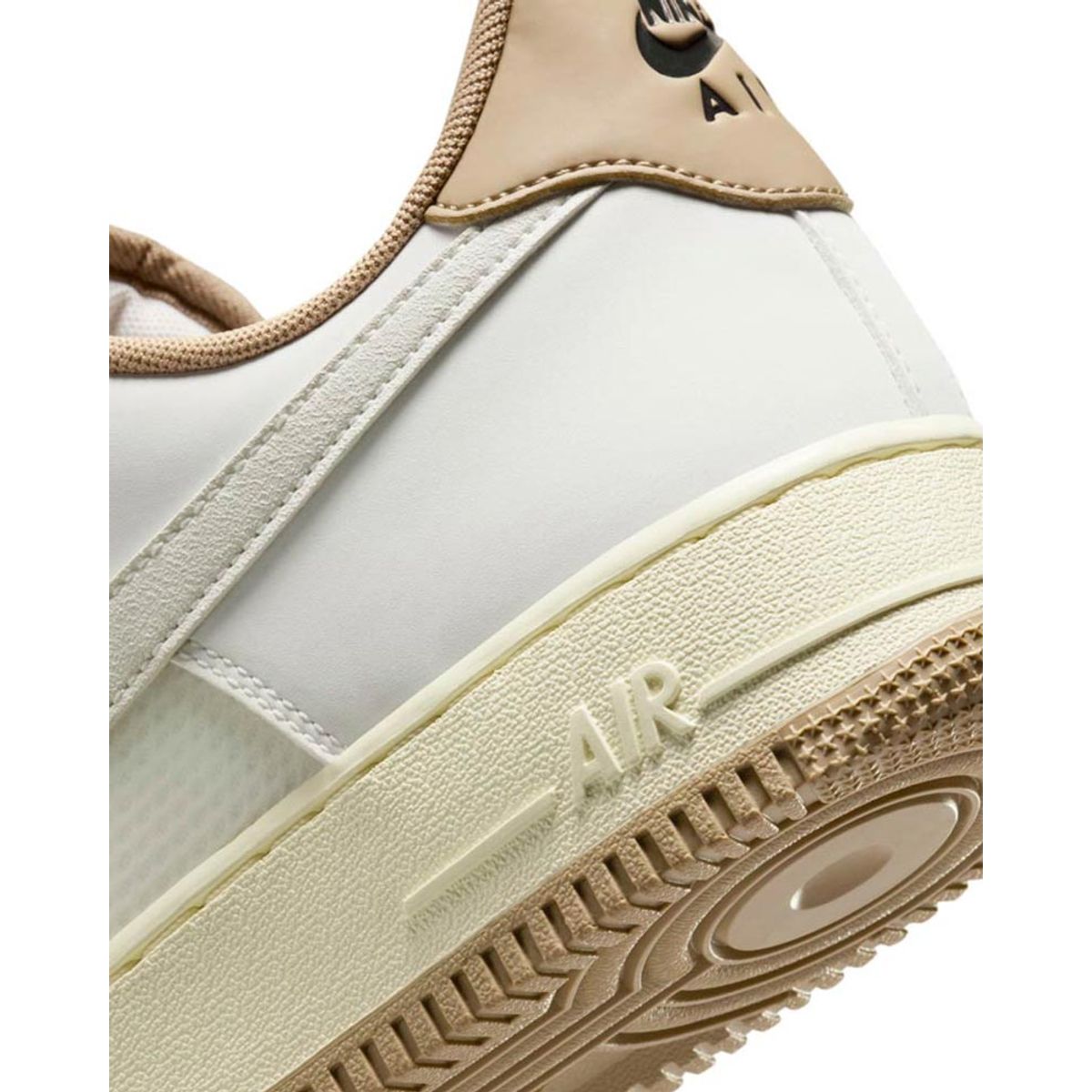 Tênis Nike Air Force 1 07 Masculino