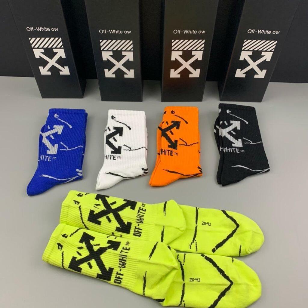 Meias Off-White 5 Pares