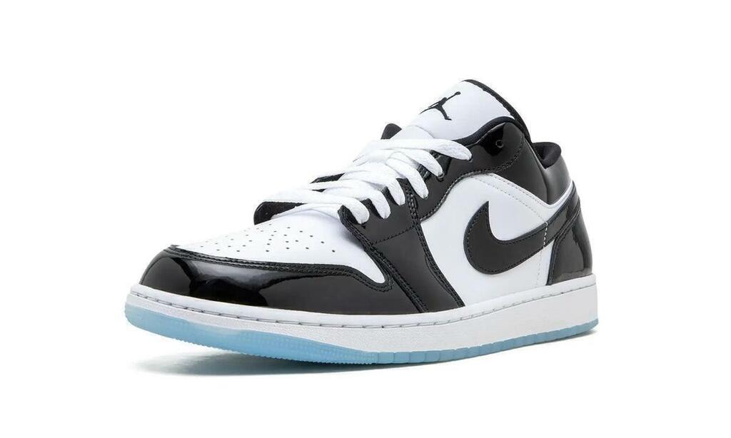 Nike Air Jordan 1 Low SE Concord
