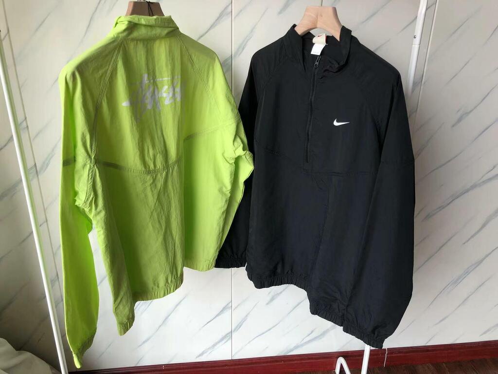 JAQUETA NIKE X STUSSY