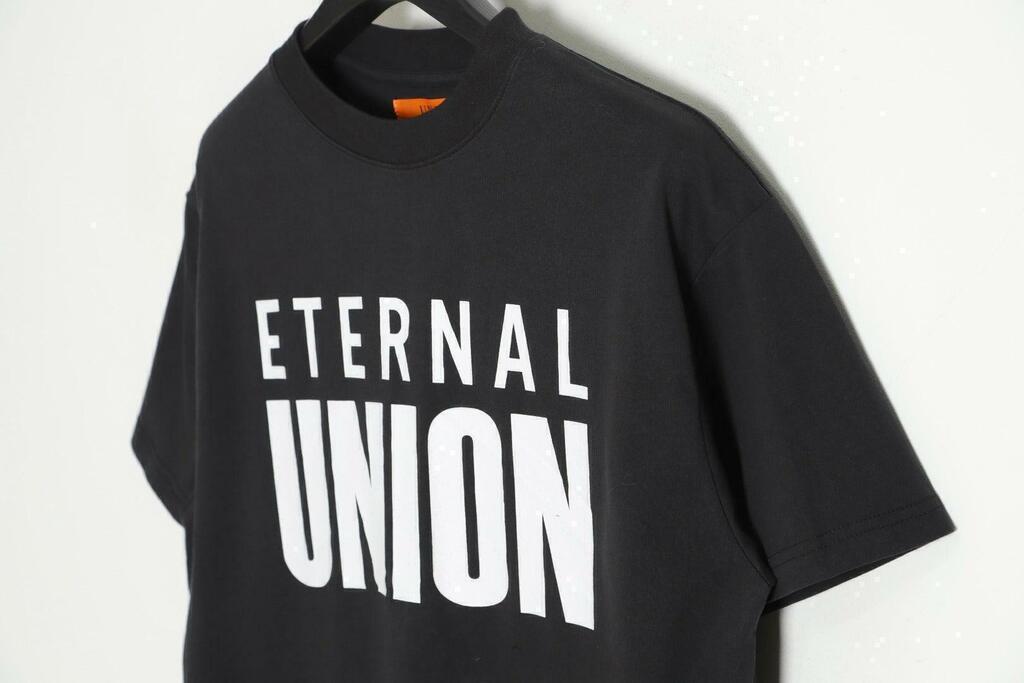 Camiseta Rare Fear Of God Essentials X Union Forth