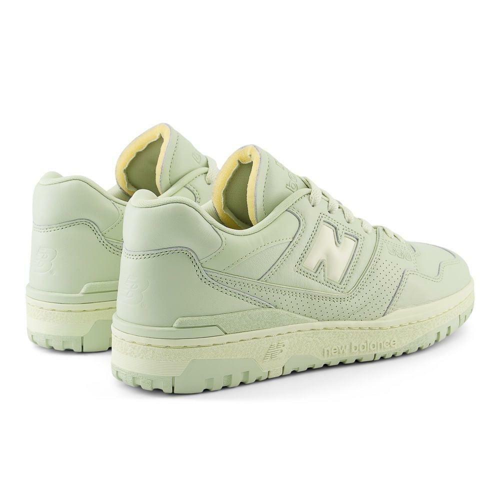 Tênis New Balance 550