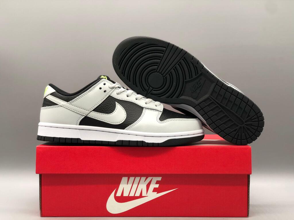Nike Dunk Low Reverse Panda Neon