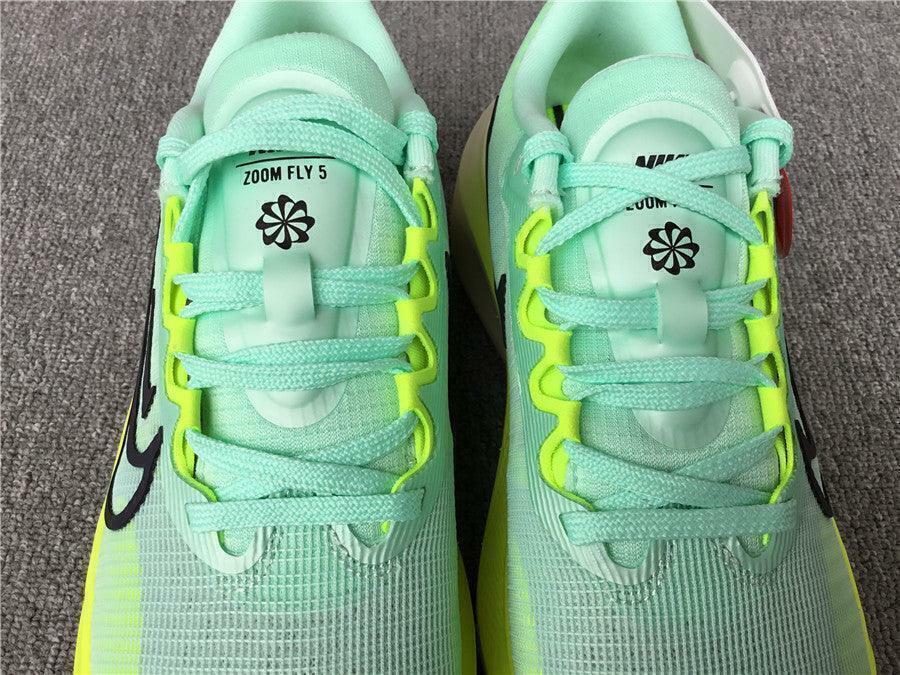 Tênis Nike Zoom Fly 5