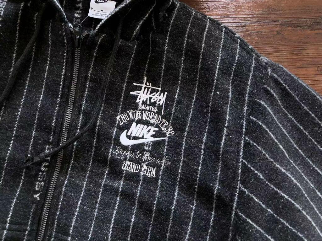 Conjunto Stussy Nike