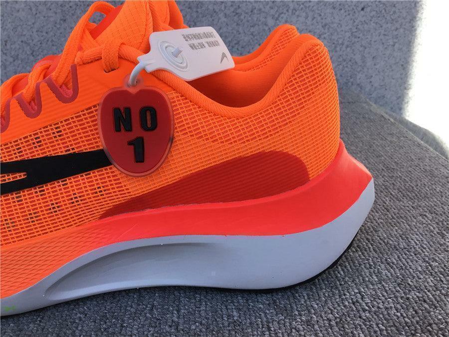 Tenis Nike Zoom Fly 5