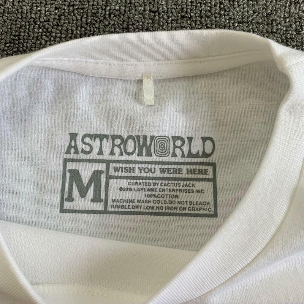 Camiseta Astroword Travis Scott
