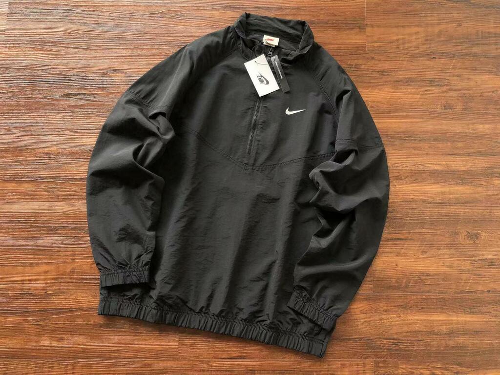 JAQUETA NIKE X STUSSY