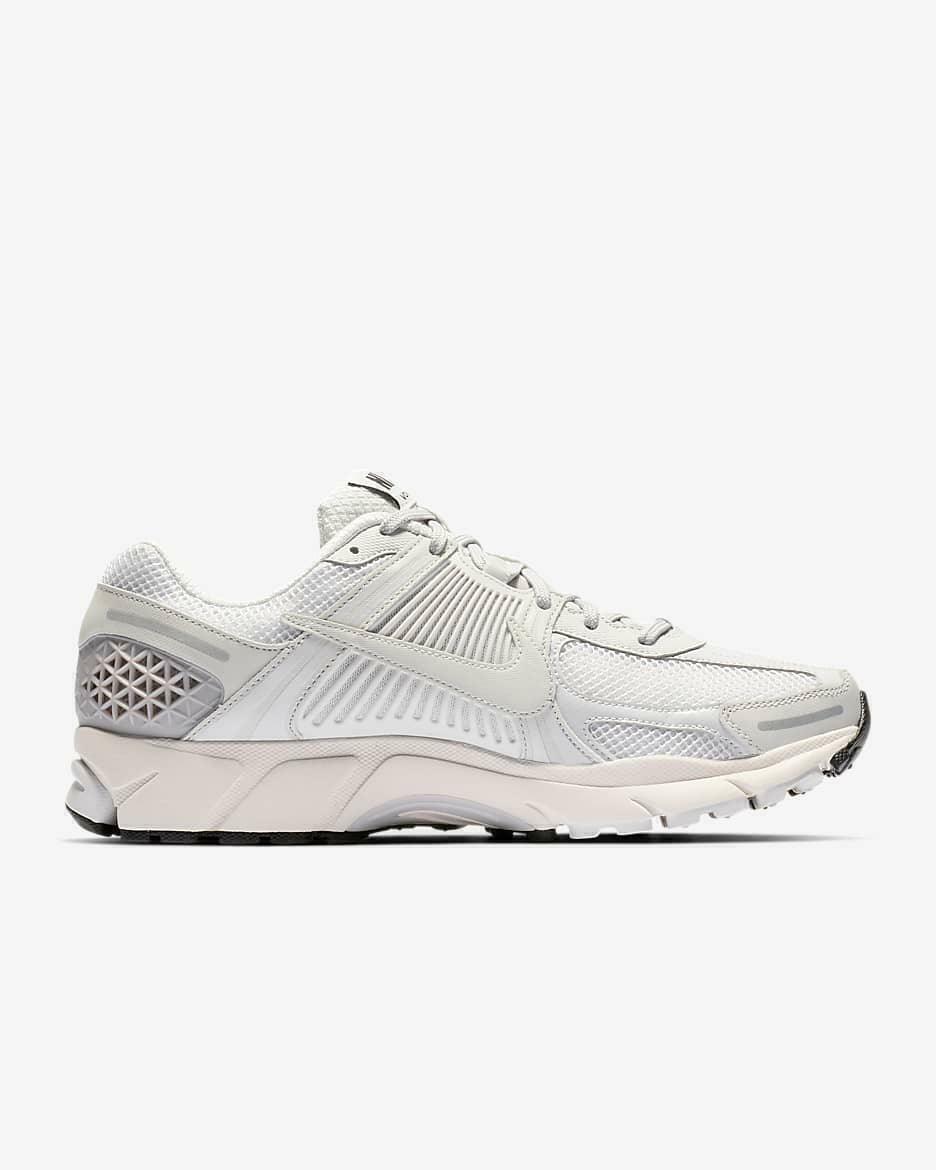 Tênis Nike Zoom Vomero 5