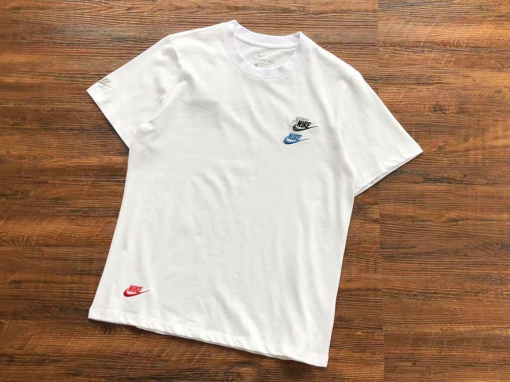 CAMISETA NIKE