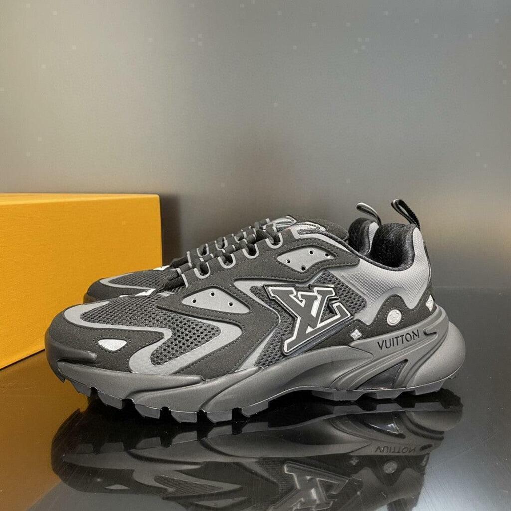 Louis Vuitton Runner Tatic Sneaker
