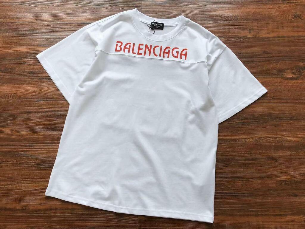 Camiseta Balenciaga Paris