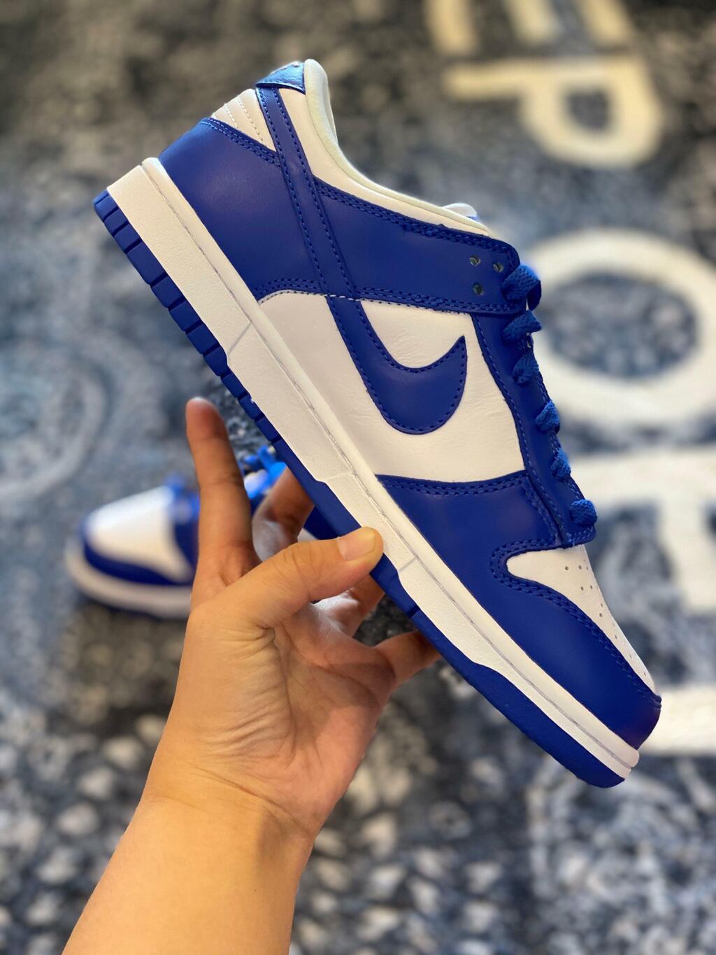 Nike Dunk Low SP "Kentucky"