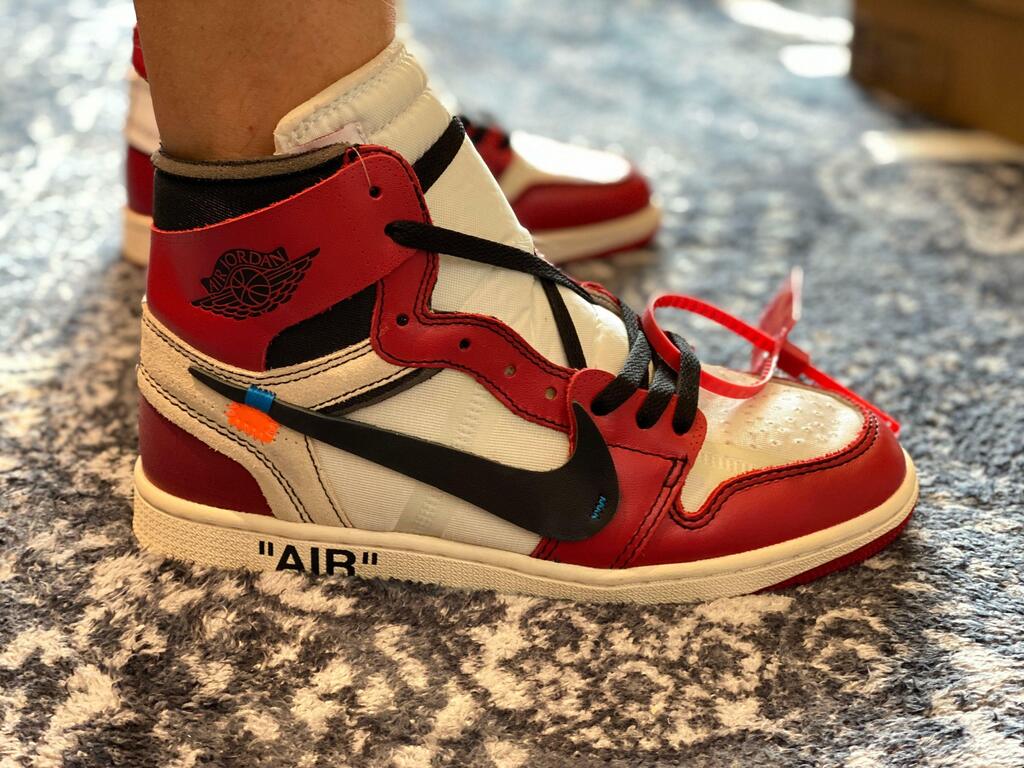 Nike Air Jordan 1 Low Off-White "Chicago"