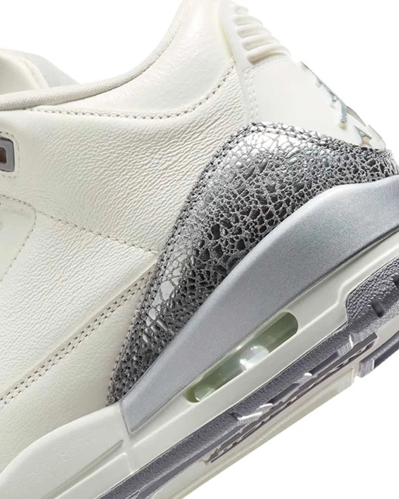 NIKE AIR JORDAN 3 SAIL AND CEMENT GREY