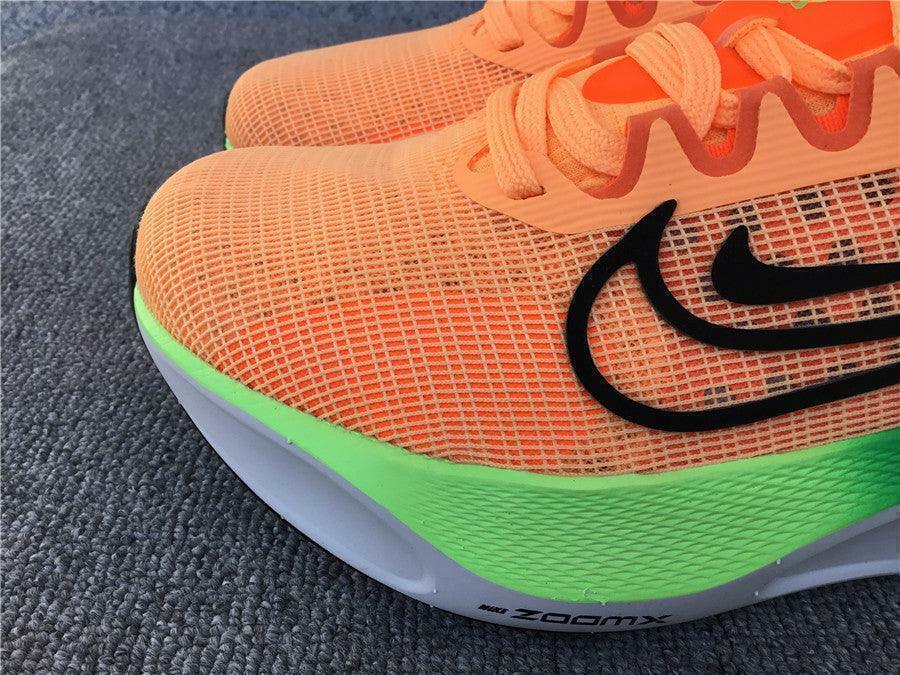 Tênis Nike Zoom Fly 5