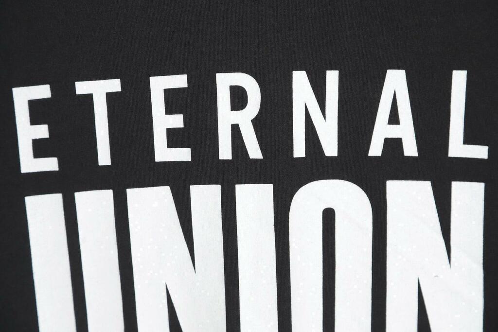 Camiseta Rare Fear Of God Essentials X Union Forth
