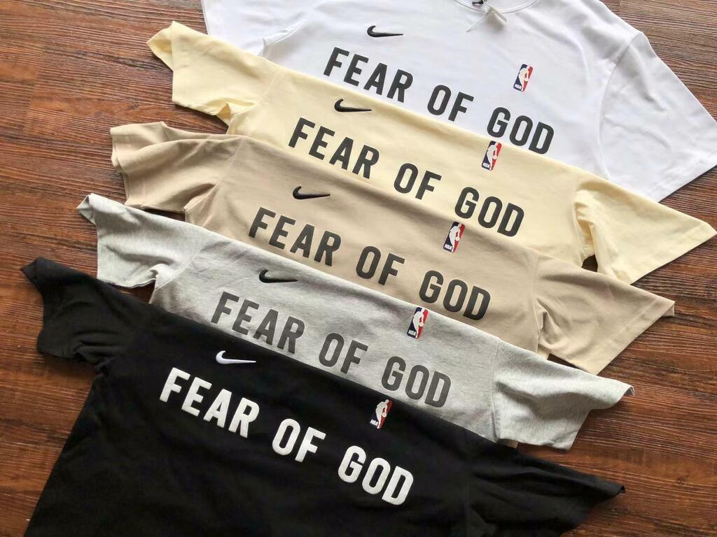 CAMISETA NIKE FEAR OF GOD