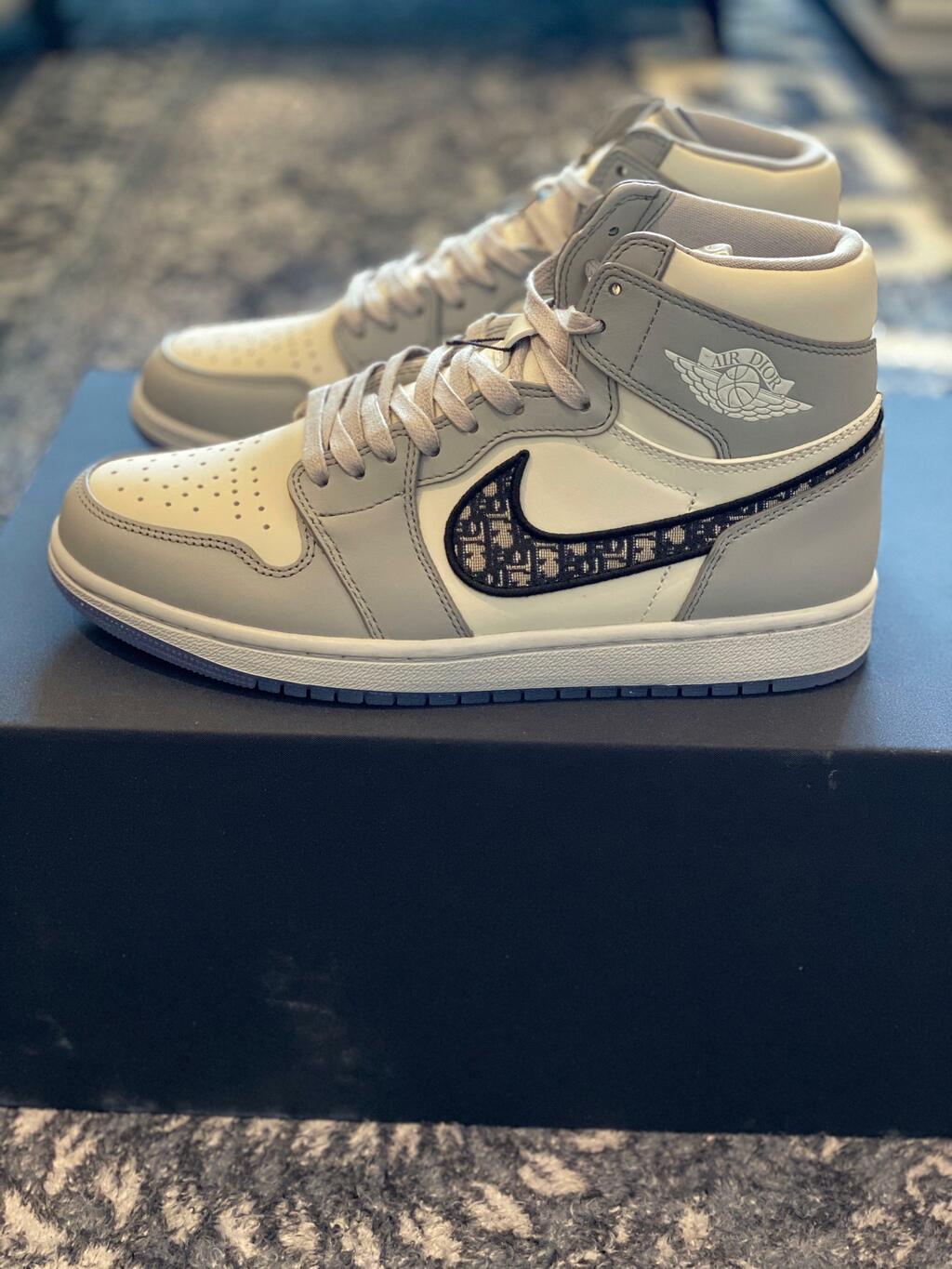 Nike Air Jordan 1 Retro High x DIOR