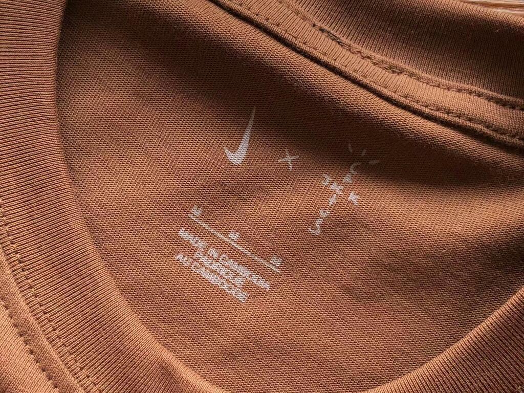 CAMISETA NIKE TRAVIS SCOTT