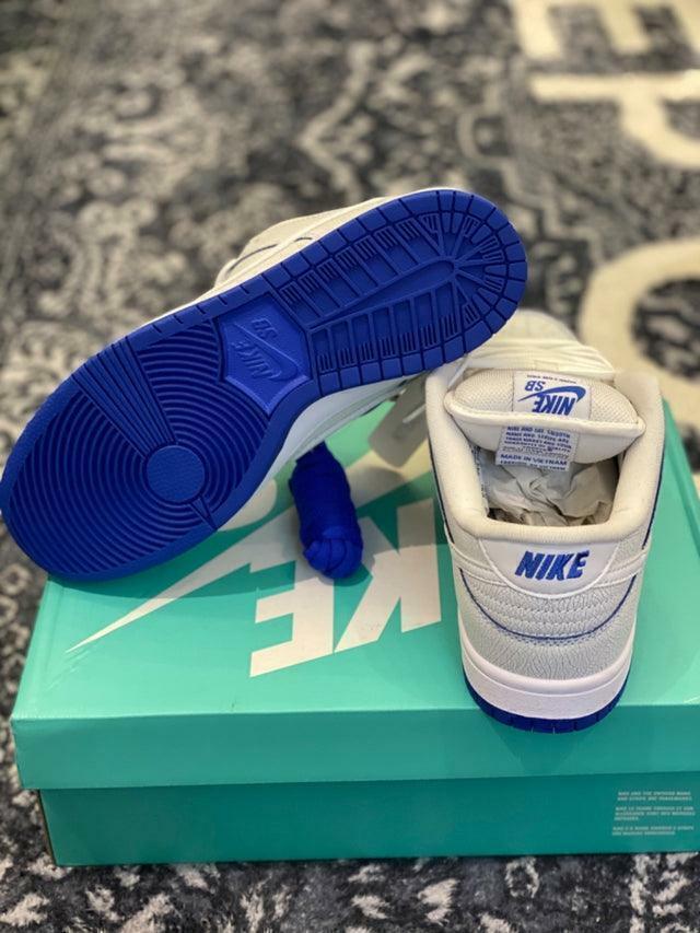 Tênis Nike Dunk SB Low "Premium White Game Royal"