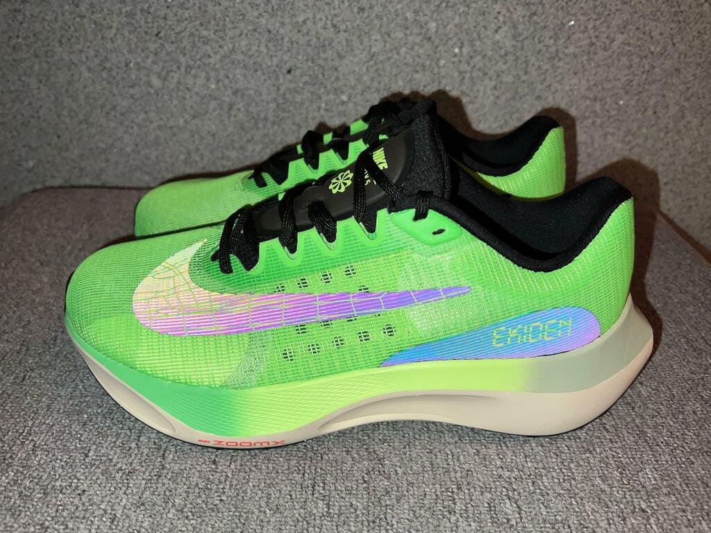 Tenis Nike Zoom Fly 5