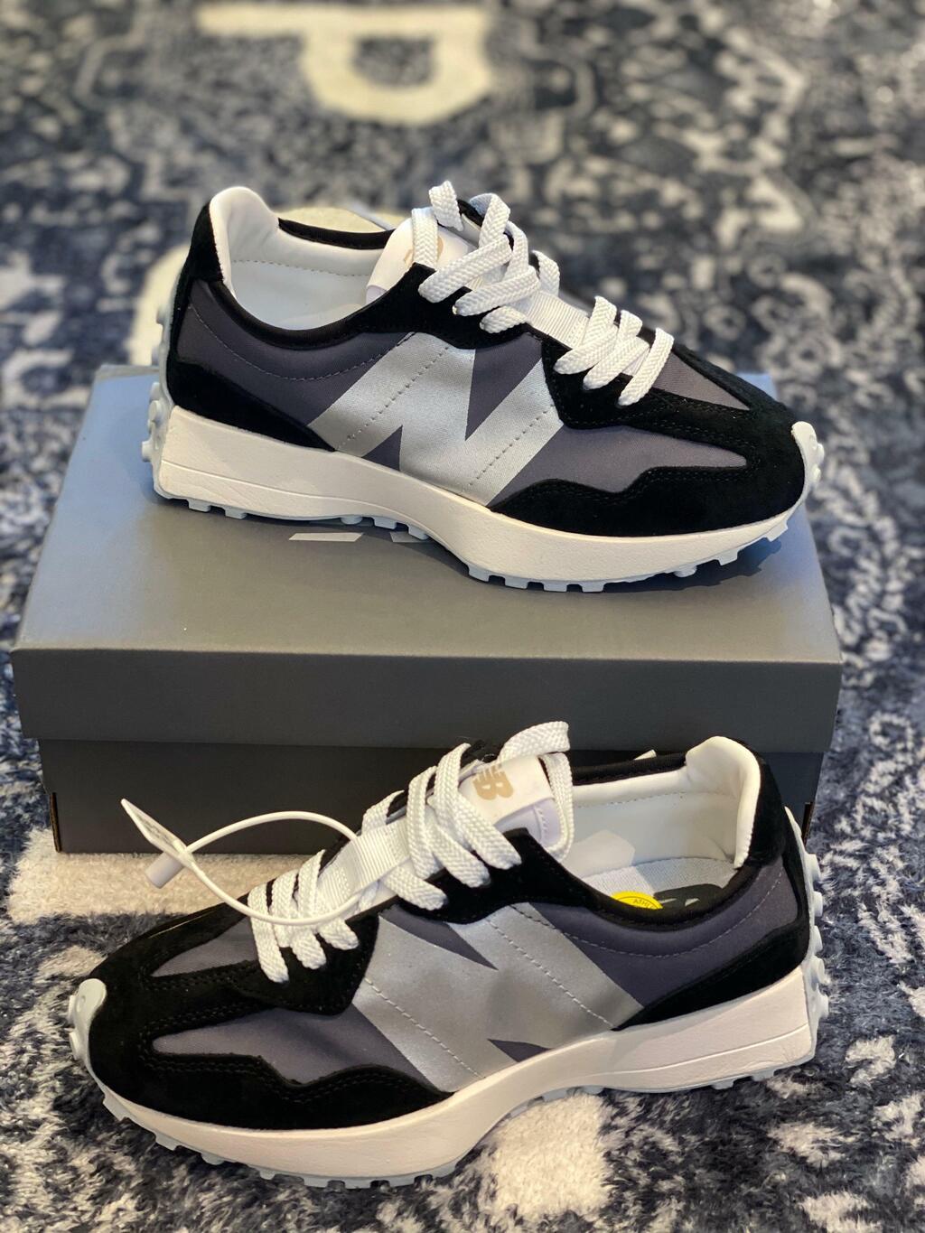 Tênis New Balance 327 Black/White Birch