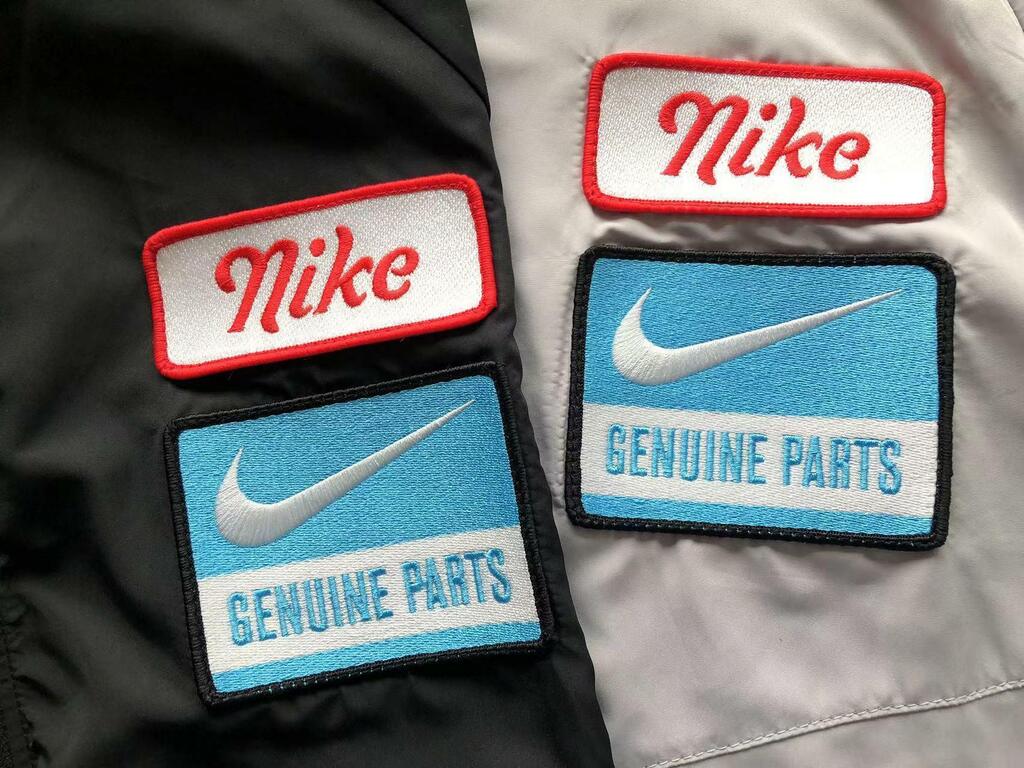 JAQUETA NIKE