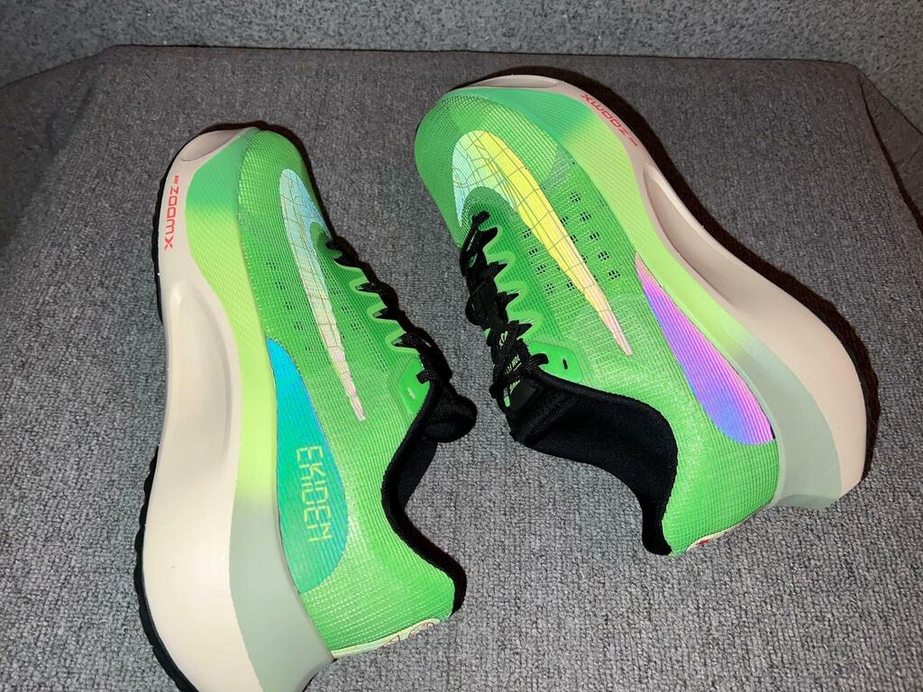 Tenis Nike Zoom Fly 5
