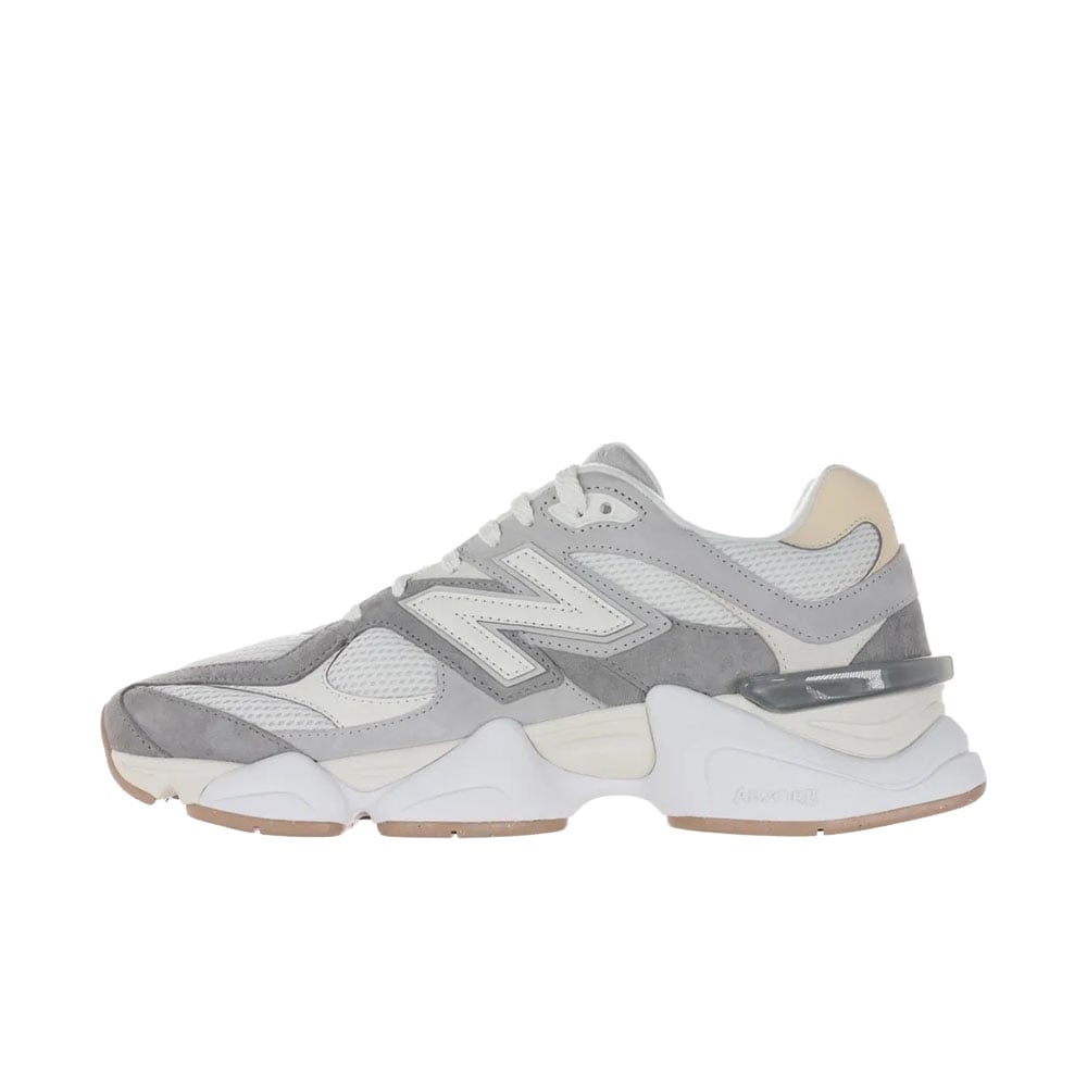 New Balance 9060 Cinza / Branco