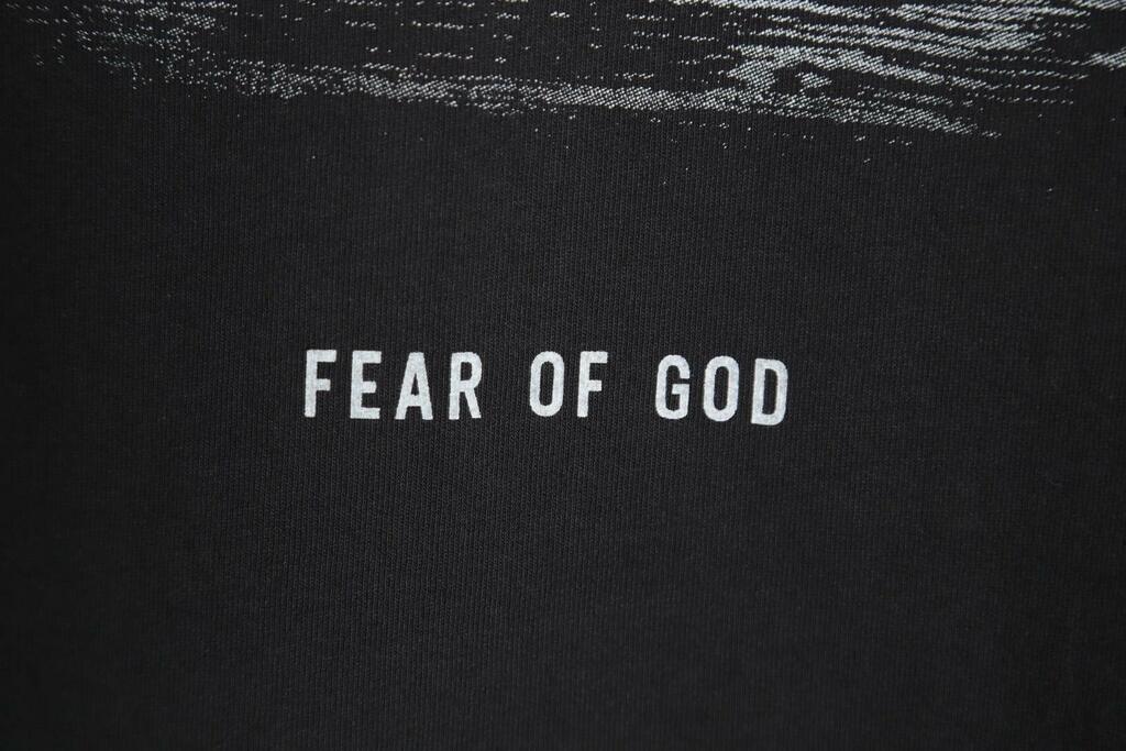 Camiseta Rare Fear Of God Essentials X Union Forth