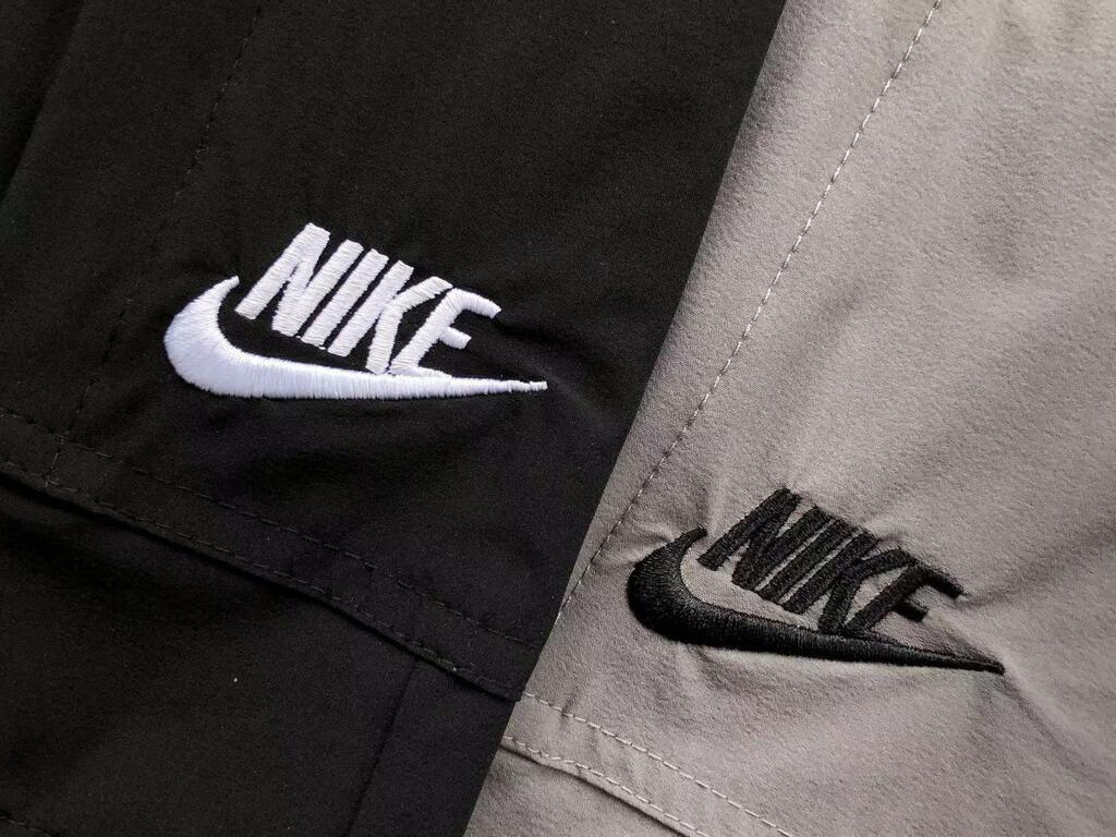 BERMUDA NIKE