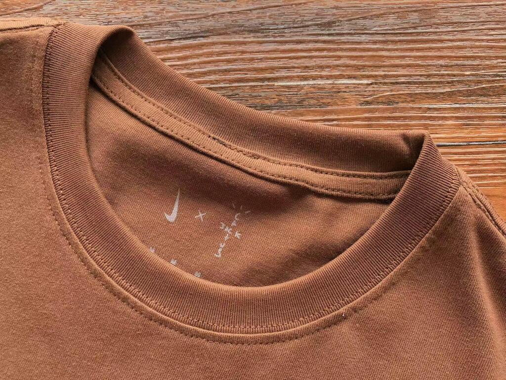 CAMISETA NIKE TRAVIS SCOTT
