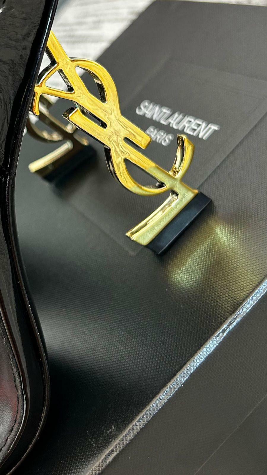 Sandália Saint Laurent Opyum