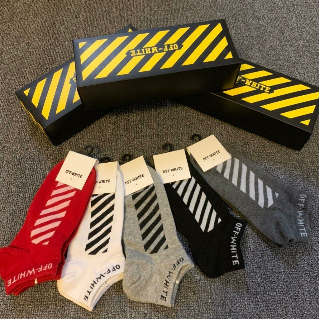 Meias Off-White 5 Pares