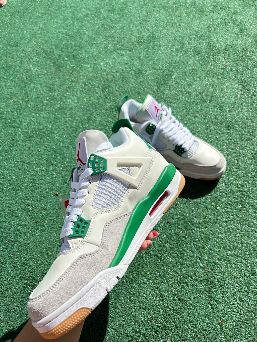 Nike Air Jordan 4 Retro x Nike SB Pine Green (PRONTA ENTREGA)