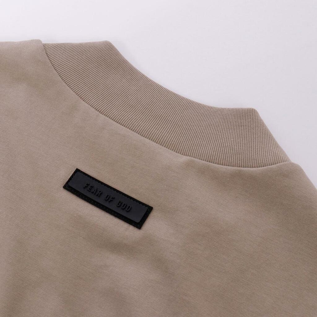 Camiseta Fear Of God Essentials