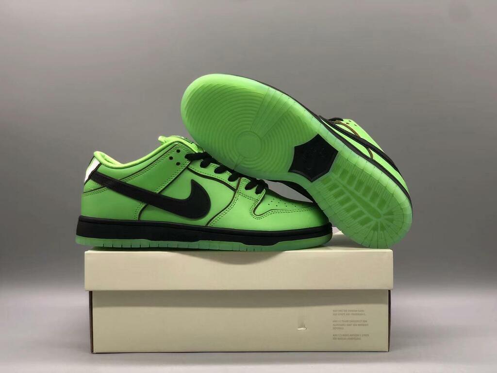 Nike SB Dunk Low The Powerpuff Girls