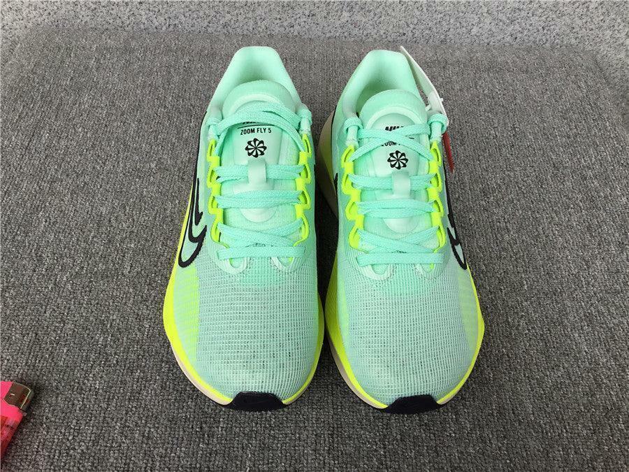 Tênis Nike Zoom Fly 5