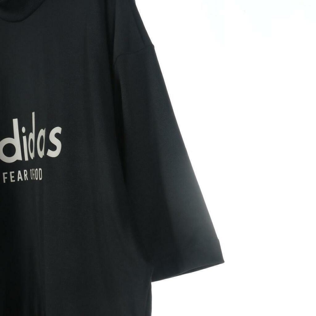 Camiseta Fear Of God Essentials x Adidas