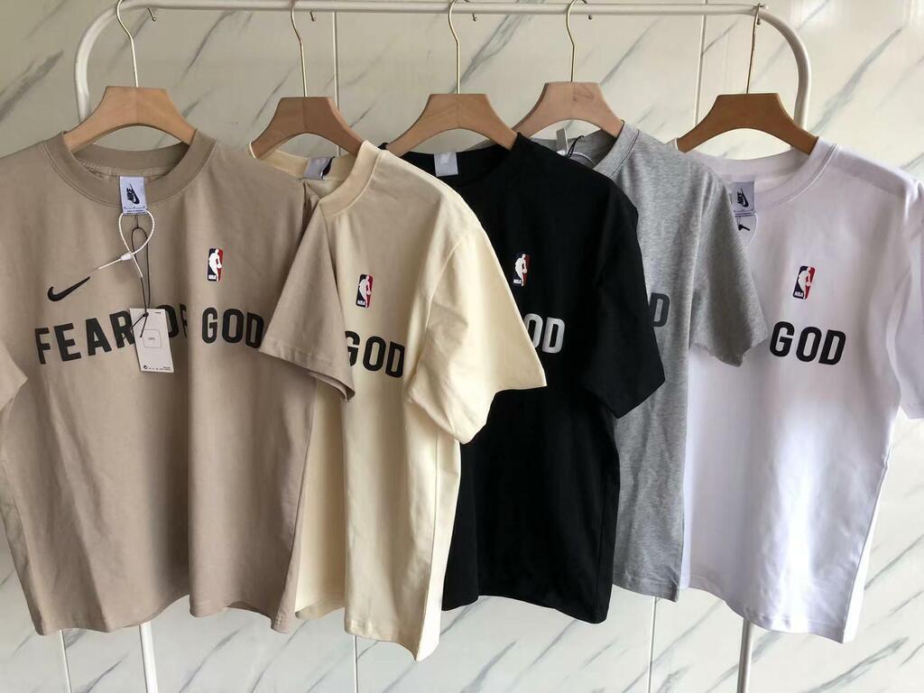 CAMISETA NIKE FEAR OF GOD