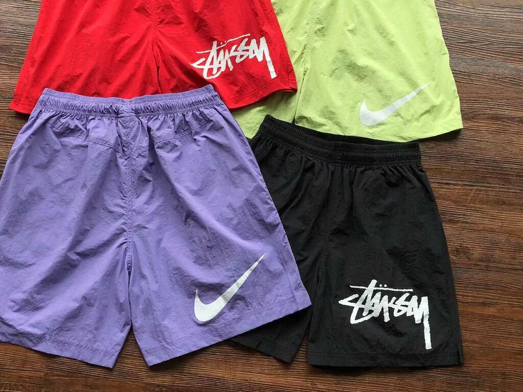 BERMUDA NIKE X STUSSY