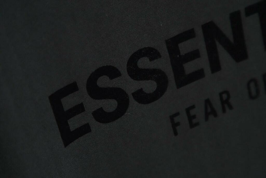 Camiseta Essentials Fear of God "Stretch Limo"