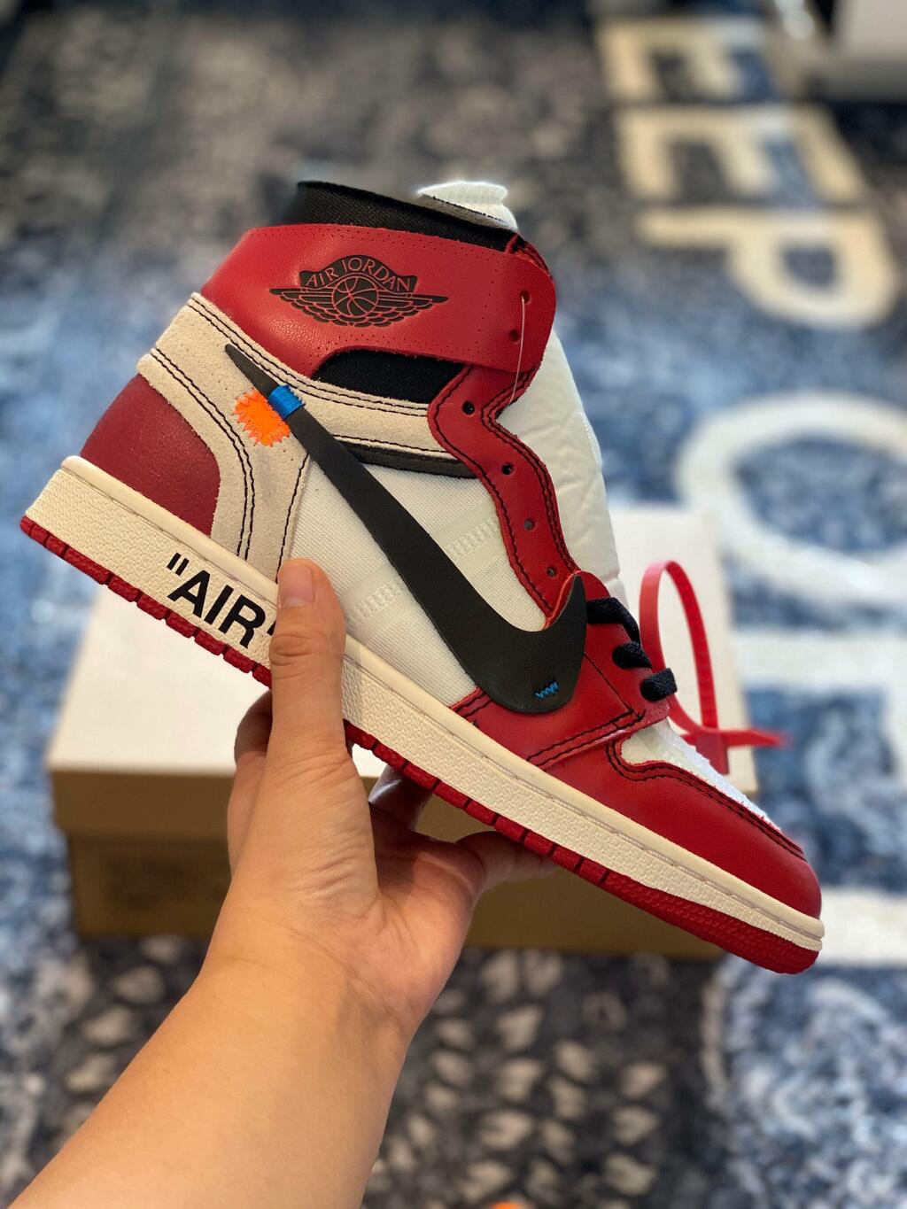 Nike Air Jordan 1 Low Off-White "Chicago"