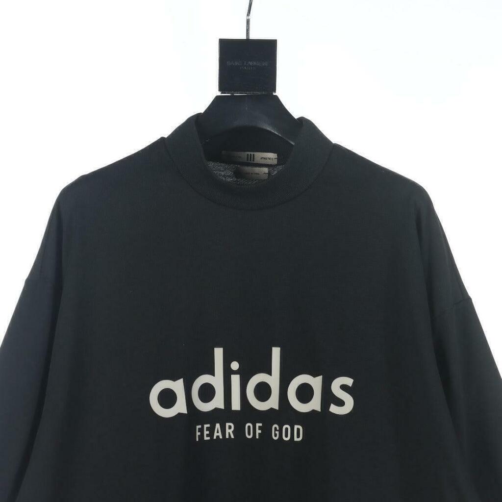 Camiseta Fear Of God Essentials x Adidas