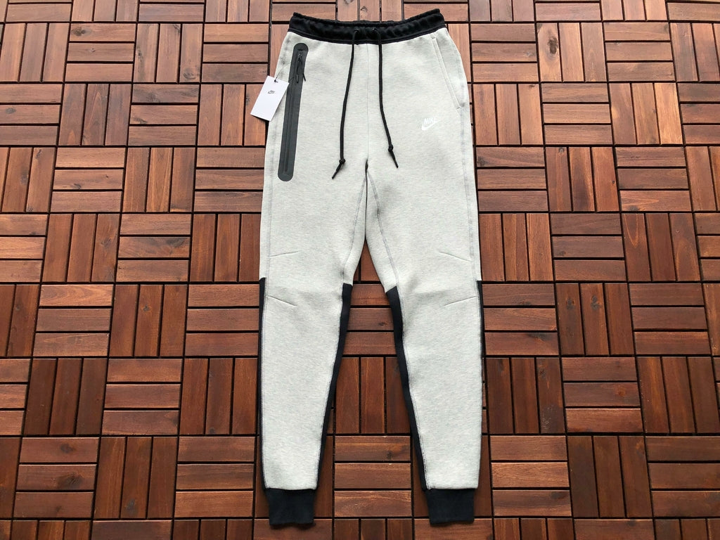 Conjunto Nike x Tech Fleece