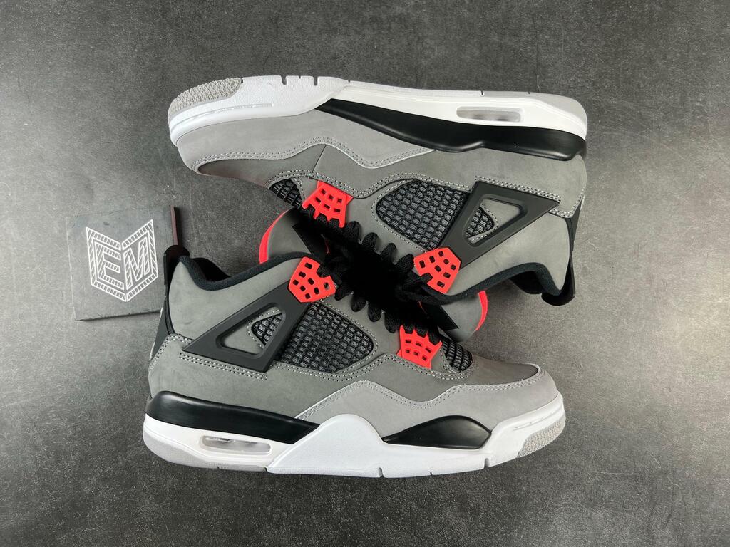 Nike Air Jordan 4 Retro Infrared