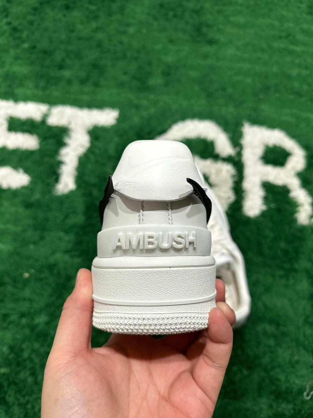 Nike Air Force 1 x Ambush